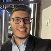 Sono uno studente di Medicine presso l’Università degli Studi di Catania. Sono anche tutor universitario